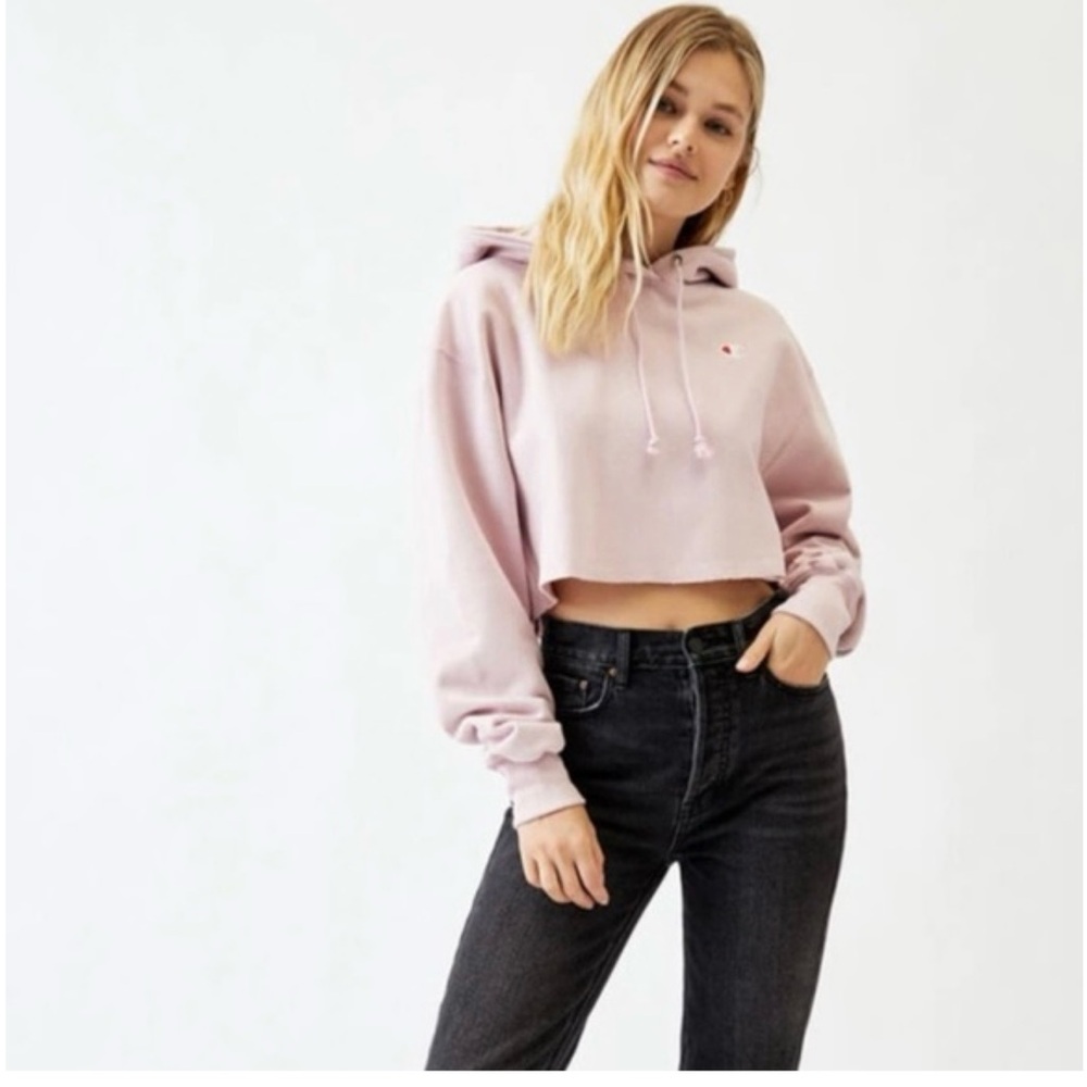 champion reverse weave light pink cropped hoodie